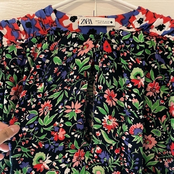 ZARA SHOULDER PAD PATCHWORK BLOUSE SIZE M - Picture 8 of 9